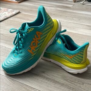 Hoka Mach 5